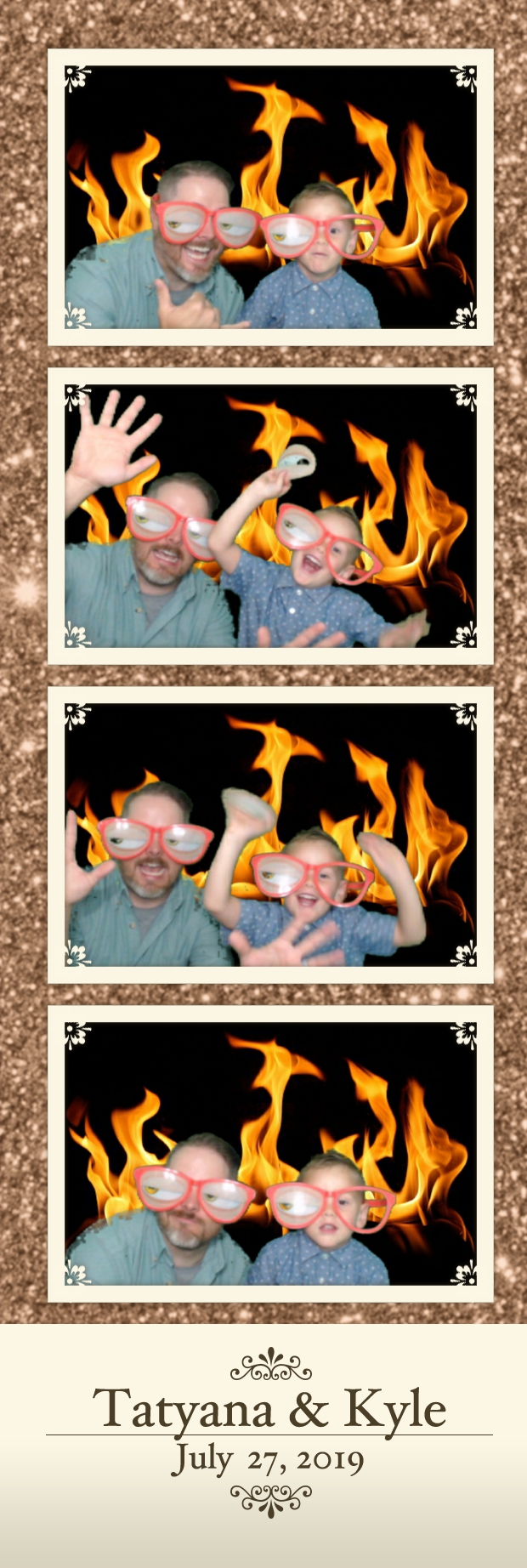 Tatyana and Kyle’s Wedding | View more photos from the event at gallery.photoboothbillings.com/u/PhotoBoothBillings/Tatyana-and-Kyle’s-Wedding